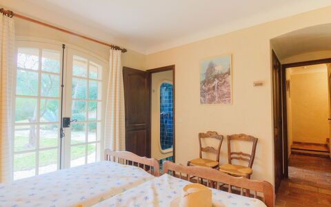 Mas Baladou: Pièce, Propriété, Design Intérieur, Meubles, Sol, Bâtiment, Maison, Plafond, Immobilier, Architecture