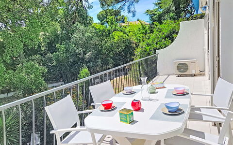 Le Val des Pins: Balcon, Villa