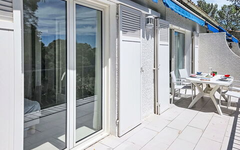 Le Val des Pins: Balcon, Villa