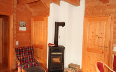 Schlierbach 200: Pièce, Poêle À Bois, Propriété, Foyer, Maconnerie Four, Maison, Cheminée, Bâtiment, Le Fourneau, Meubles