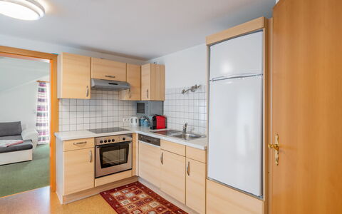Haus Toferer: Comptoir, Cabinetry, Meubles, Appareil De Cuisine, Cuisine, Bois, Cuisinière, Électroménager, Design Intérieur, Tache De Bois