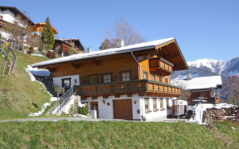 Unterpirchhof: Propriété, Maison, Village De Montagne, Montagne, Chaîne De Montagnes, Domicile, Toit, Bâtiment, Alpes, Station De Montagne