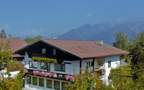 Haus Zimmermann: Maison, Propriété, Toit, Domicile, Station De Montagne, Immobilier, Bâtiment, Chalet, Zone Rurale, Zone Résidentielle