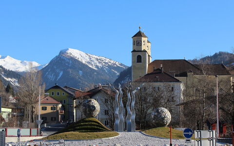 Biegel-Kraus: Montagne, Montagnes Relief, Ciel, Ville, Chaîne De Montagnes, L'Hiver, Alpes, Neige, Église, Arbre