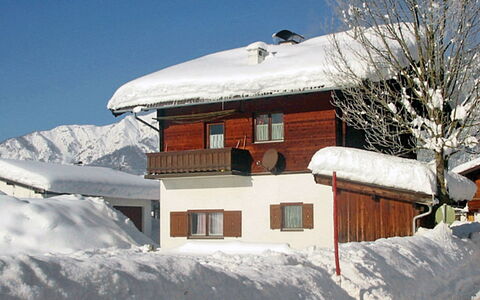 Peter: Ciel, Neige, Bâtiment, Fenêtre, Monde, Maison, Pente, Plante, Arbre, Gelé