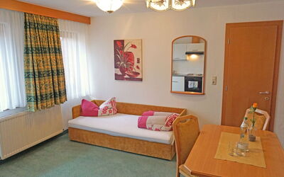 Logement:&nbsp;Falkner 100.7