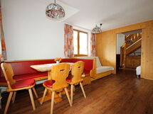 Logement:&nbsp;Falkner 100.9
