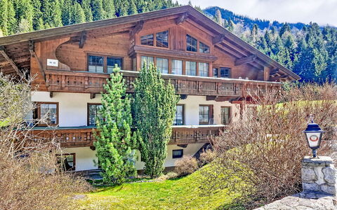 Alpengruss: Biens, Chalet, Villa, Manoir, Balcon, Mélèze, Hacienda, Ferme, Village De Montagne