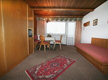 Logement:&nbsp;Zangerle 100.3