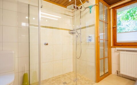 The Schatzie: Tete De Douche, Porte De Douche, Douche, Salle De Bains, Luminaire Plomberie, Design Intérieur, Sol, Sol, Mur