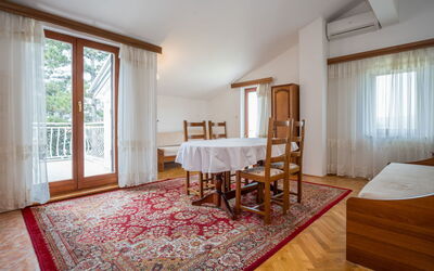 Fuma 330.5: Pièce, Propriété, Meubles, Bâtiment, Sol, Design Intérieur, Chambre, Dur, Maison, Immobilier