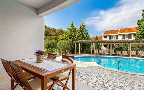Rab Kampor 631: Propriété, Immobilier, Bâtiment, Maison, Pièce, Biens, Piscine, Recours, Meubles, Design Intérieur