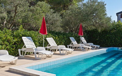 Vir 131: Piscine, Mobilier De Jardin, Recours, Balancelle, Eco Hôtel, Ombre, Chaise, Arrière-Cour, Parapluie, Hacienda