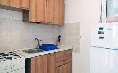 Sandra 120.2: Pièce, Propriété, Cabinetry, Comptoir, Cuisine, Meubles, Bâtiment, Maison, Design Intérieur, Immobilier