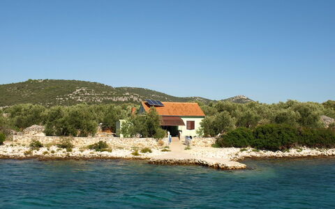 Rudi: Mer, Propriété, Maison, Côte, Ciel, Cotiers Et Relief Océaniques, Vacances, Océan, Été, Arbre