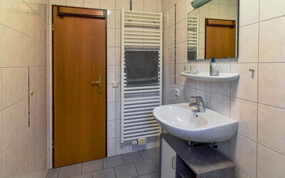 Logement:&nbsp;Tjalkstrasse 380.1