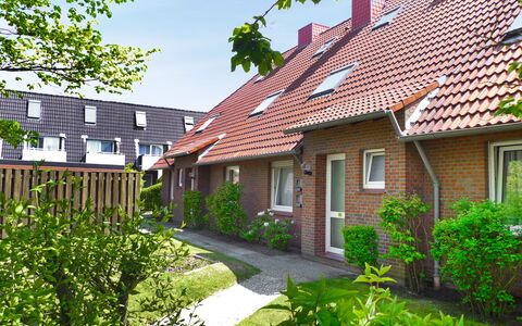 Norddeich 470: Plante, Bâtiment, Fenêtre, Ciel, Maison, Végétation, Architecture, Lot Terre, Arbre, Chalet