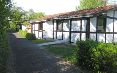 Ronshausen 100: Propriété, Maison, Bâtiment, Immobilier, Chalet, Domicile, Lot Terre, Biens, Toit, Zone Résidentielle