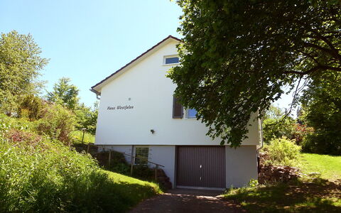Westfalen: Plante, Bâtiment, Ciel, Arbre, Maison, Lot Terre, Paysage Naturel, Chalet, Fenêtre, Surface De La Route