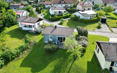 Hochwald: Plante, Propriété, Bâtiment, Vert, Arbre, Maison, Paysage Naturel, Fenêtre, Lot Terre, Design Urbain