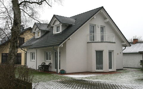 Lemke: Maison, Propriété, Domicile, Bâtiment, Architecture, Toit, Zone Résidentielle, Immobilier, Chalet, Façade