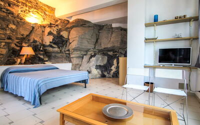Logement:&nbsp;A Superior 100.1