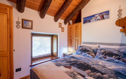 Remondet 20: Bâtiment, Cadre, Meubles, Fenêtre, Bleu Azur, Bois, Confort, Design Intérieur, Maison, Sol