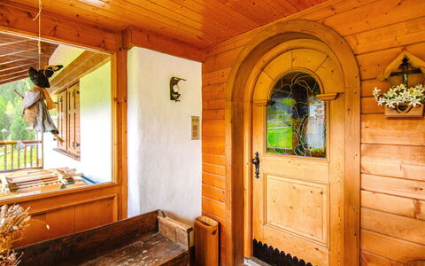 Canazei 10: Fenêtre, Bois, Bâtiment, Design Intérieur, Tache De Bois, Sol, Sol, Dur, Salon, Immobilier