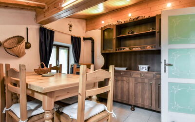 Logement:&nbsp;La Busa 100.3