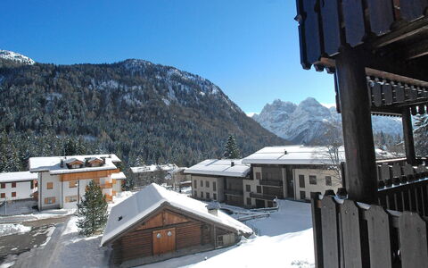 Madonna di Campiglio 1: Neige, Montagne, L'Hiver, Montagnes Relief, Chaîne De Montagnes, Village De Montagne, Station De Montagne, Alpes, Ville, Ciel