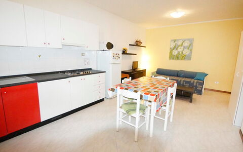 Troiani: Pièce, Propriété, Meubles, Bâtiment, Sol, Cuisine, Design Intérieur, Maison, Immobilier, Cabinetry
