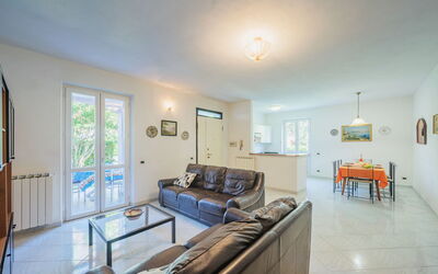 Logement:&nbsp;Lucerna Due 10.1