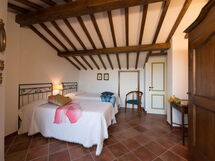 Logement:&nbsp;Lari 150.2