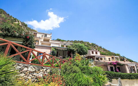 Costa Rei 100: Maison, Zone Résidentielle, Ville, Rose, Village, Balcon, Village De Montagne, Eco Hôtel