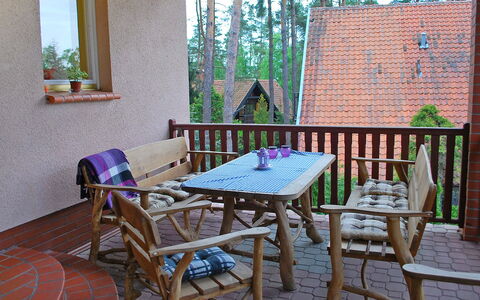 Mielno 2: Pièce, Meubles, Propriété, Table, Chaise, Tableau De Plein Air, Maison, Design Intérieur, Patio, Immobilier
