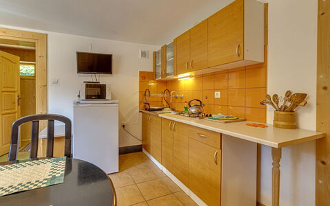 Logement:&nbsp;Super Hacjenda 100.3