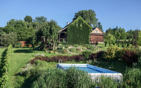 Jura Dla Ciebie: Paysage Naturel, Domicile, Maison, Propriété, Arbre, Jardin, Immobilier, Chalet, Cour, Zone Rurale