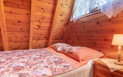 Borek Sulęcki: Chambre, Bois, Design Intérieur, Sol, Sol, Drap De Lit, Lit, Linge, Meubles, Literie