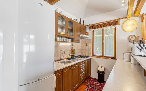 Petříkov: Cuisine, Design Intérieur, Bois, Cabinetry, Meubles, Appareil De Cuisine, Principaux Appliance, Comptoir, Plafond, Pièce
