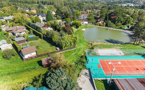 Petříkov: Arbre, Vue Du Ciel, Court De Tennis, Photographie Aérienne, Jardin, Parc, Aménagement Paysager, Piscine