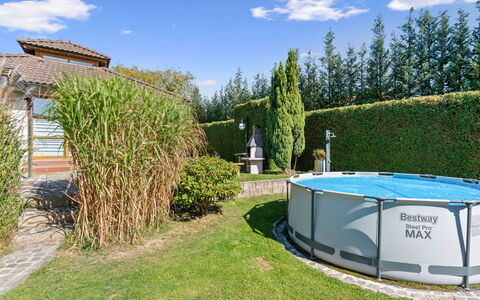 Petříkov: Piscine, Composite, Ombre, Jardin, Loisir, Arrière-Cour, Aménagement Paysager, Recours, Cour, Eco Hôtel