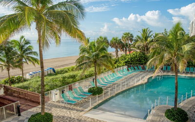 Miami Sunny Isles 150: Piscine, Recours, Propriété, Vacances, Caraïbes, Immobilier, Palmier, Arbre, Tropiques, Ville Resort