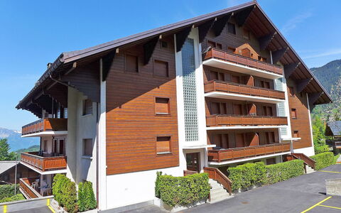 Villars 784: Propriété, Maison, Bâtiment, Immobilier, Domicile, Architecture, Appartement, Zone Résidentielle, Cabane En Rondins, Chalet