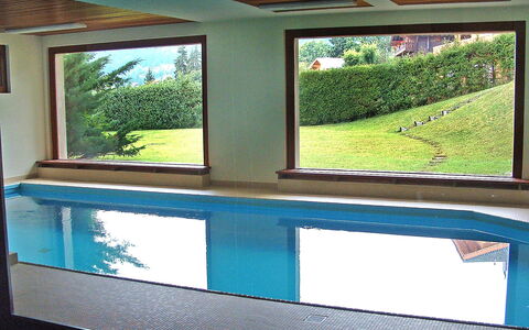 Villars 784: Propriété, Pièce, Fenêtre, Bâtiment, Maison, Verre, Architecture, Daylighting, Ombre, Domicile