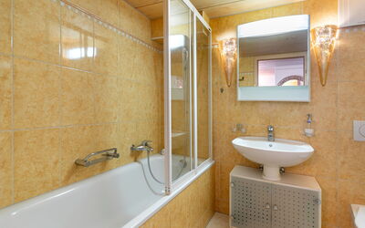 Logement:&nbsp;Tasman S12 2 100.47