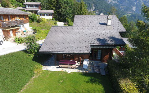 Falaises: Plante, Bâtiment, Propriété, Fenêtre, La Nature, Arbre, Maison, Paysage Naturel, Lot Terre, Pente