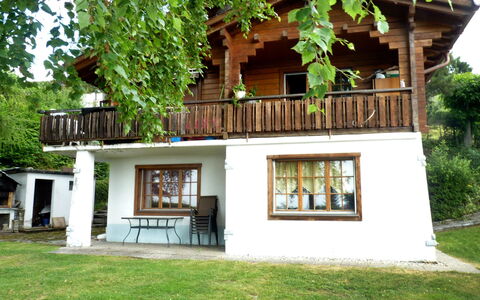 Frênes: Maison, Propriété, Bâtiment, Domicile, Architecture, Immobilier, Façade, Arbre, Chalet, Biens