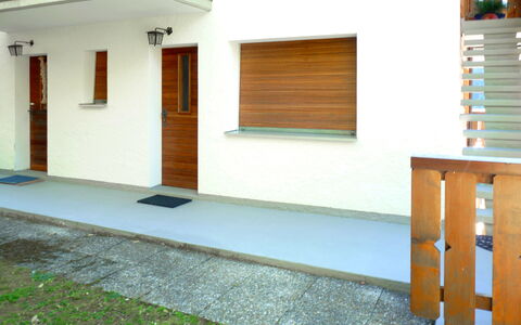 Ovronnaz 600: Bâtiment, Propriété, Fenêtre, Bois, Design Intérieur, Architecture, Sol, Maison, Ombre, Sol
