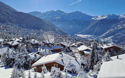 Pinot Gris Combles: Ciel, Montagne, Neige, Nuage, Lumière, La Nature, Bâtiment, Pente, Maison, Monde