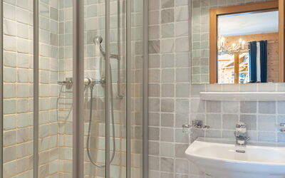 Les Chouettes 4 360.5: Miroir, Robinet, Luminaire Plomberie, Évier, Salle De Bains, Lavabo, Tete De Douche, Douche, Plomberie